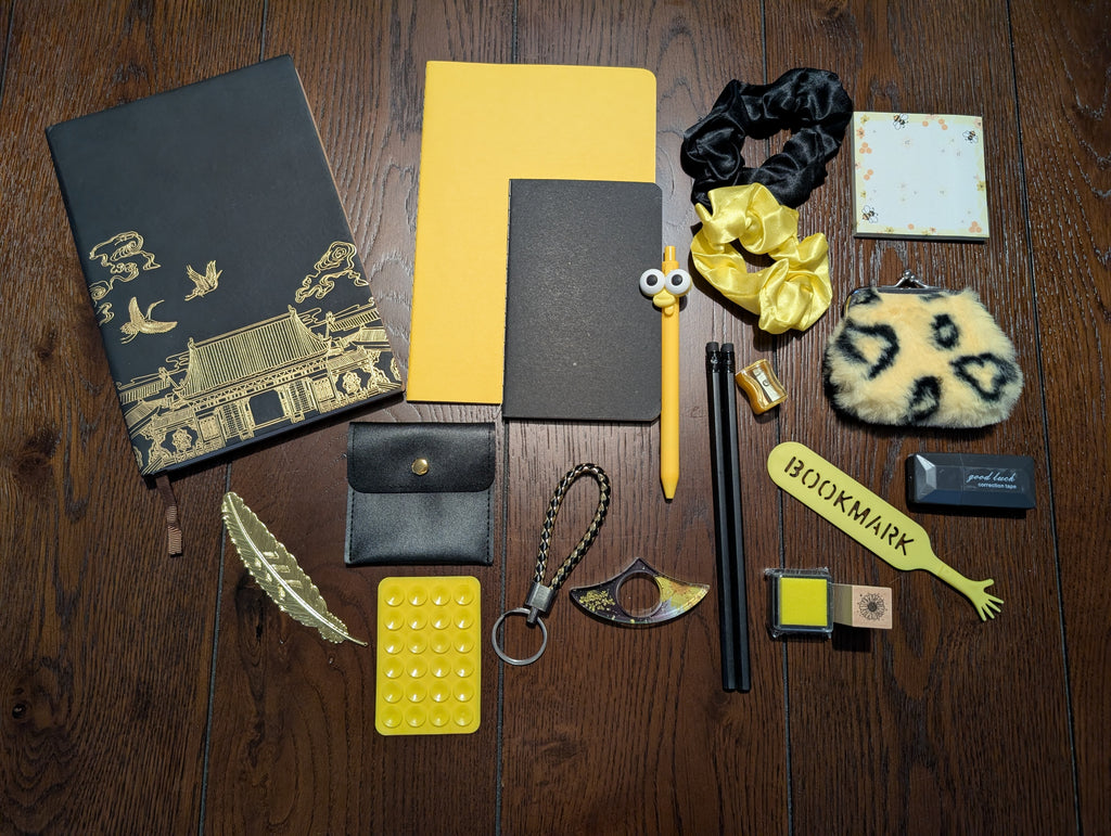 Mystery Gift Bundle - 15 Items