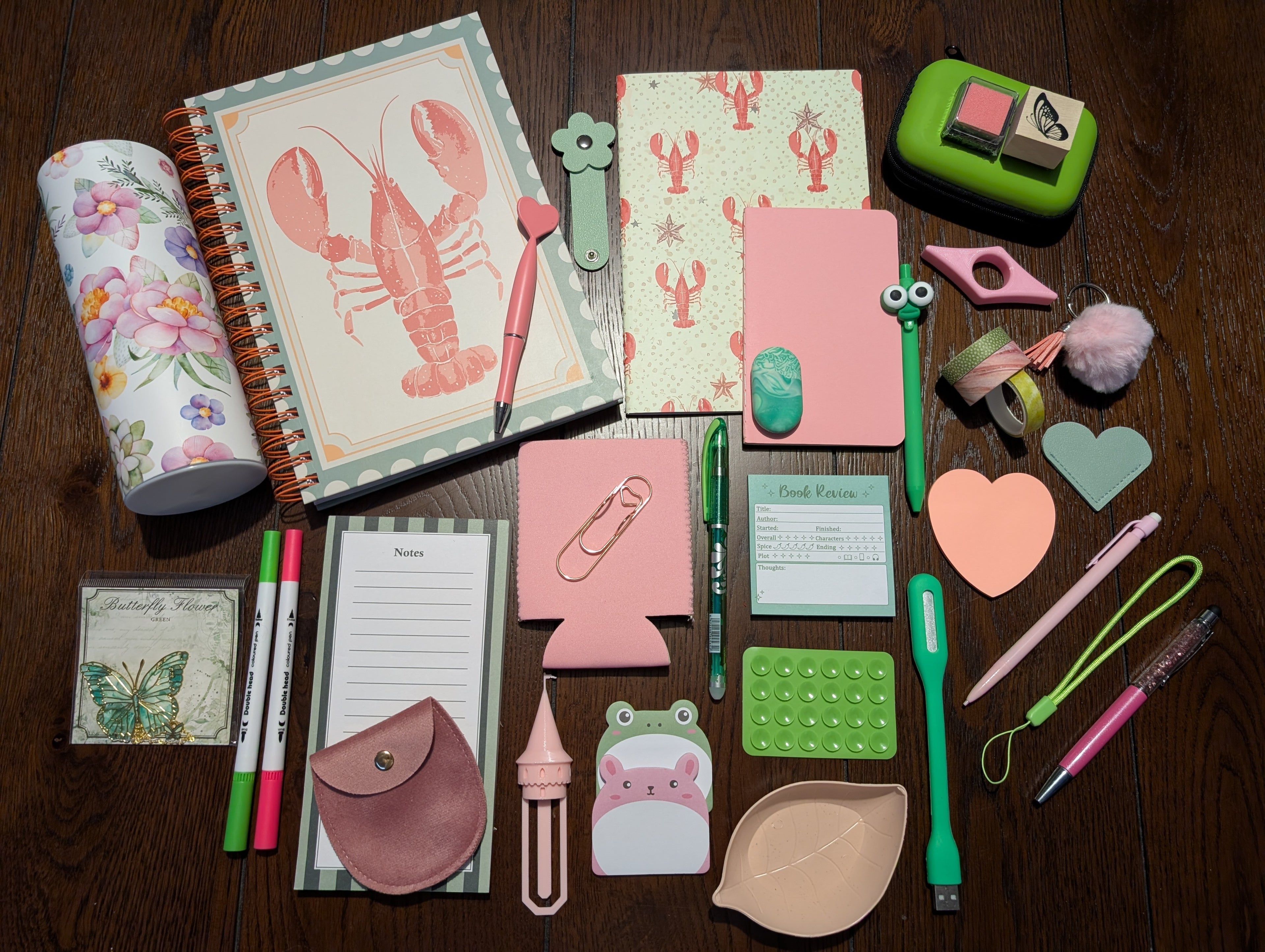 Mystery Gift Bundle - 30 Items